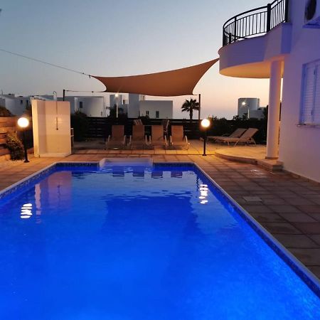 Villa Vista Пафос Екстериор снимка