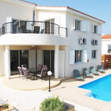 Villa Vista Пафос Екстериор снимка