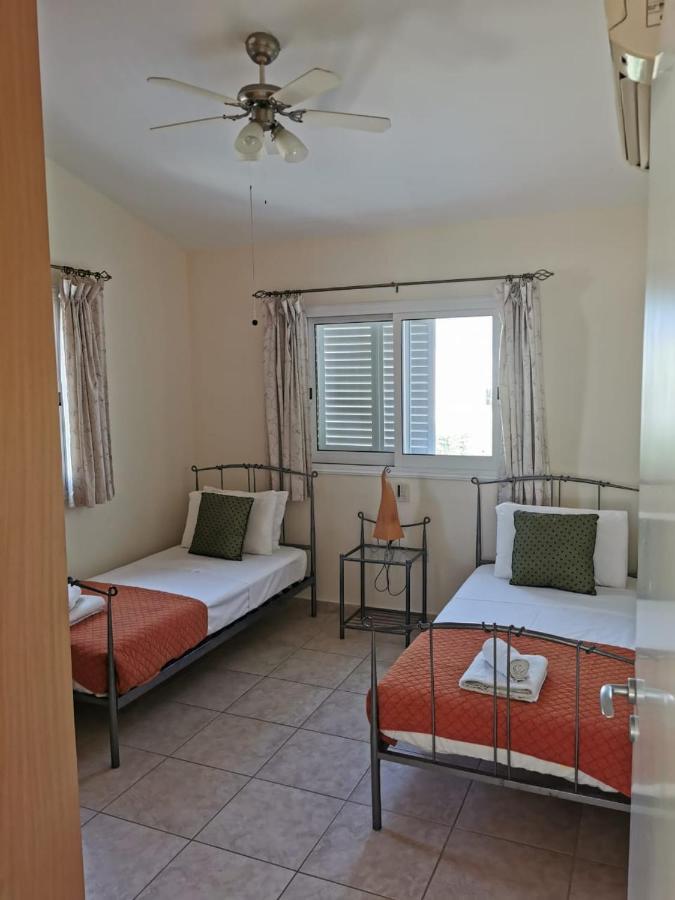 Villa Vista Пафос Екстериор снимка