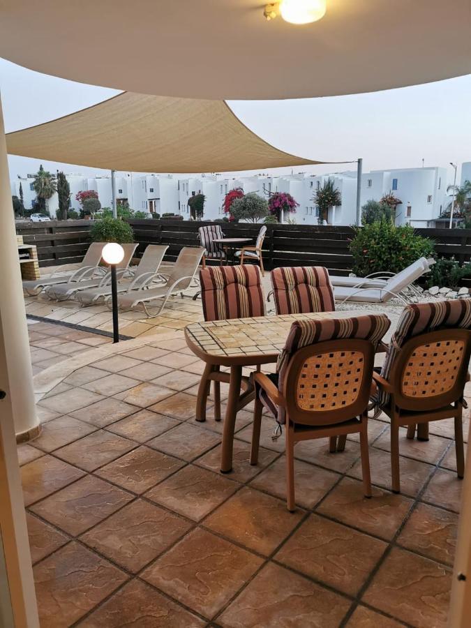 Villa Vista Пафос Екстериор снимка