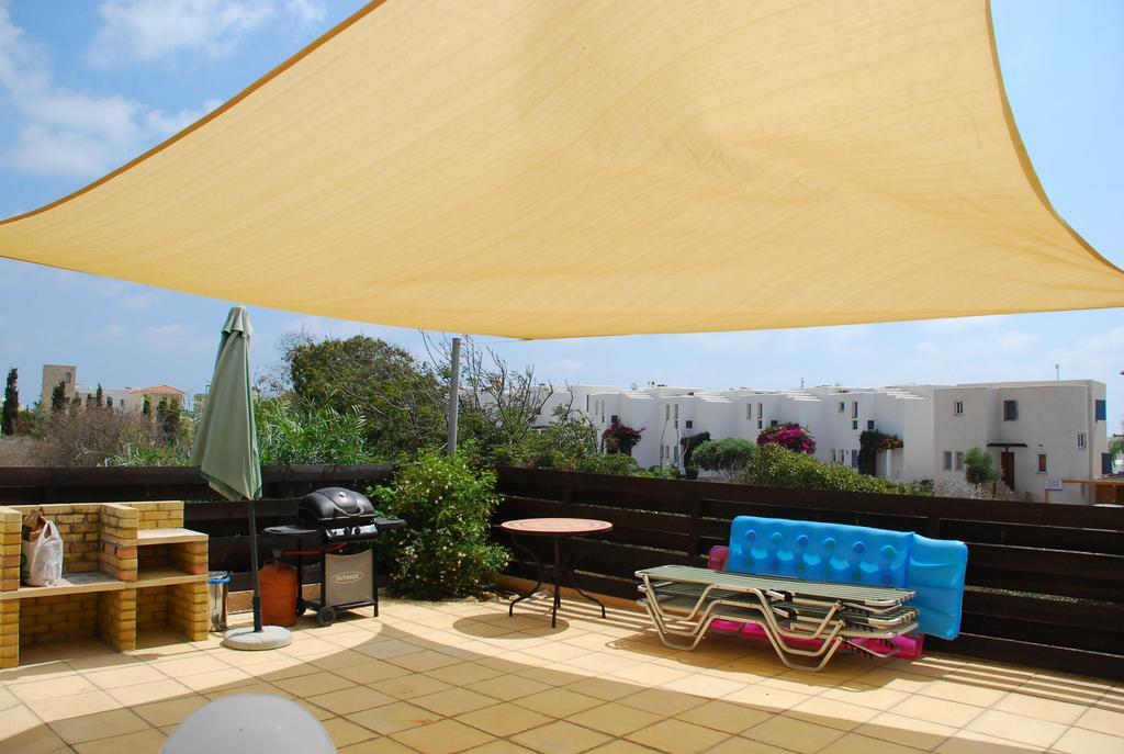 Villa Vista Пафос Екстериор снимка